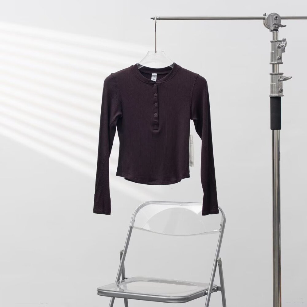 Lululemon Slim-Fit Long-Sleeve Base Layer — Burgundy (Core Style)